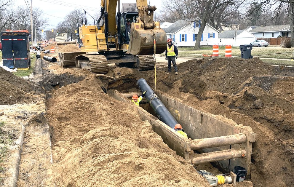 Installing 16 inch water main